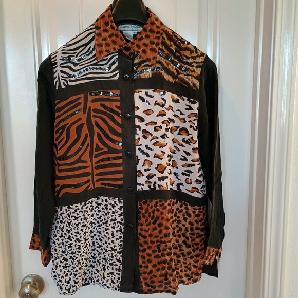 Diane Gilman Women Small 100% Silk Beaded Blouse Button Down L/S Leopard Print - Picture 1 of 8